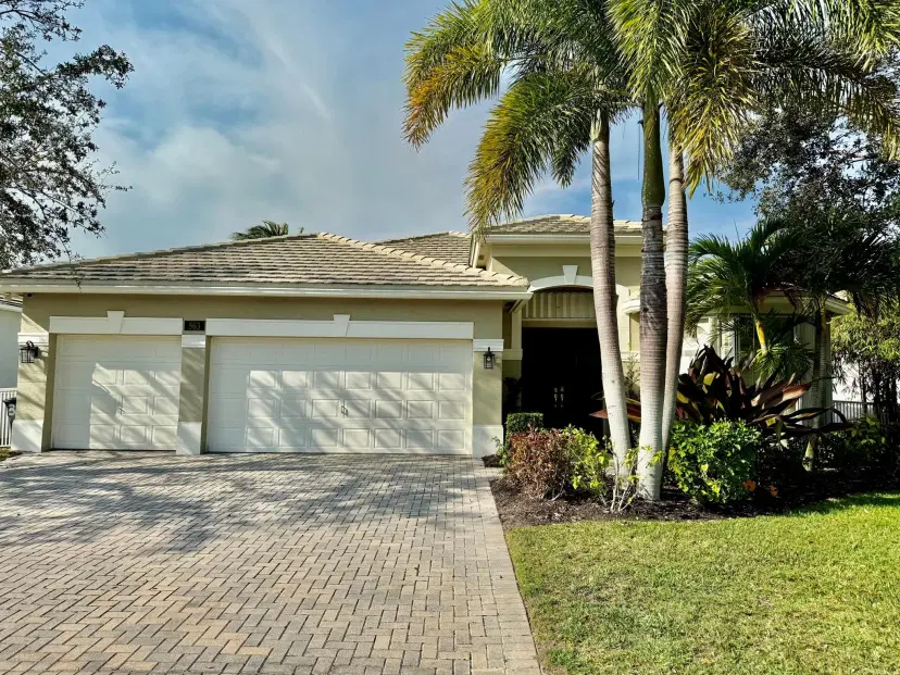 Picture of 563 SW Lost River Road, Stuart FL 34997