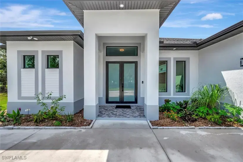 Picture of 109 14Th St Se, Naples FL 34117