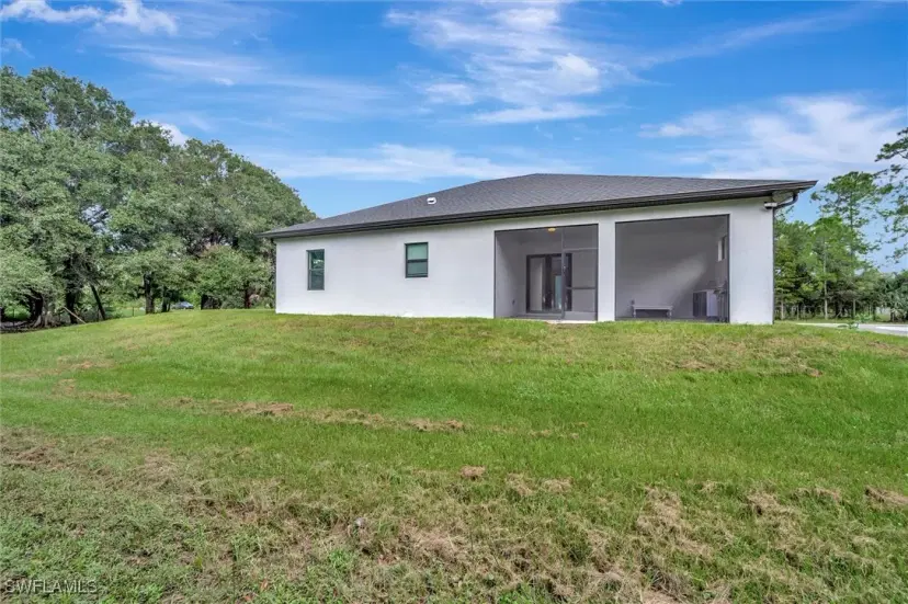 Picture of 109 14Th St Se, Naples FL 34117