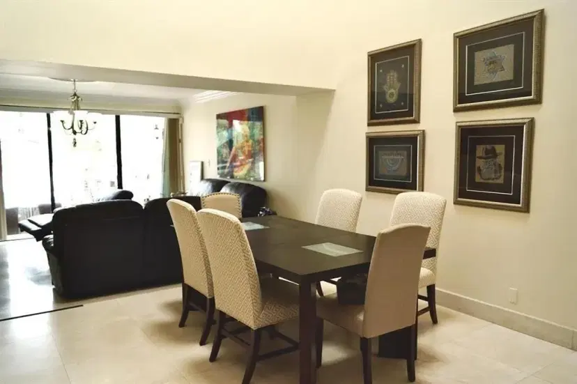 Picture of 237 Poinciana Island 407, Sunny Isles Beach FL 33160