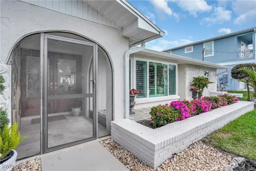 Picture of 6086 Cocos Dr, Fort Myers FL 33908