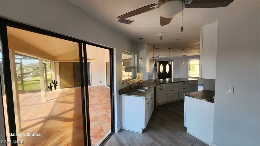 Picture of 6277 Park Rd, Fort Myers FL 33908