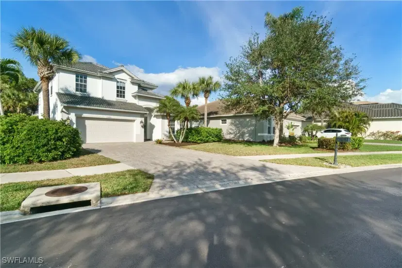 Picture of 15881 Delasol Ln, Naples FL 34110