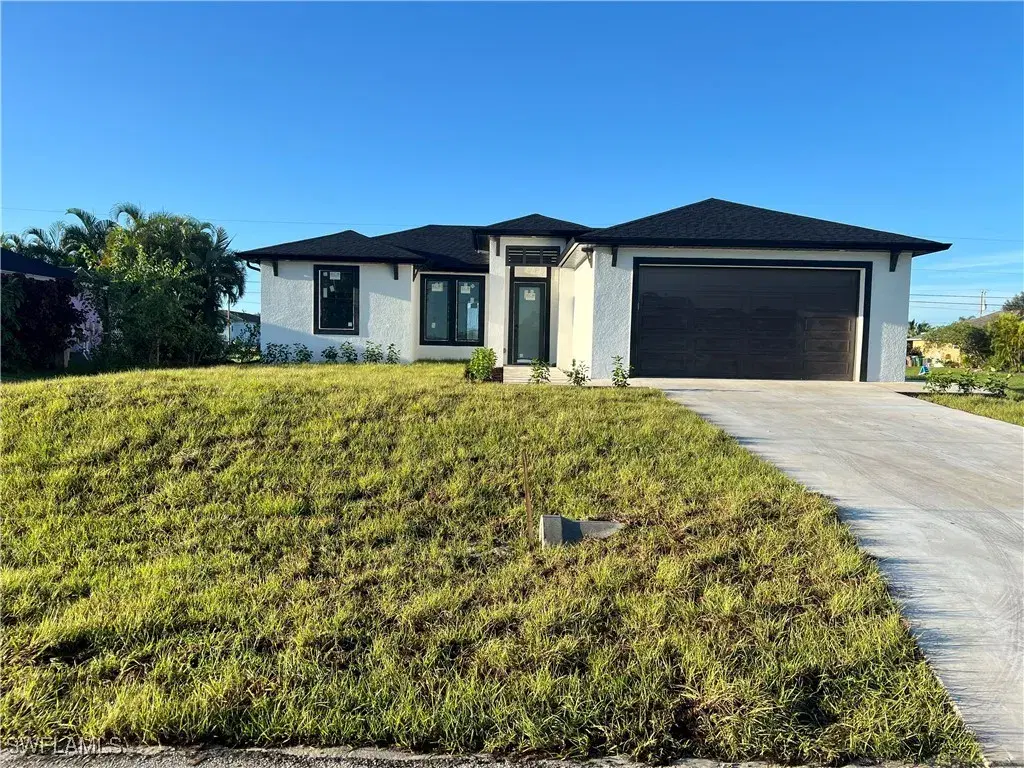 Picture of 1120 NE 19Th Ter, Cape Coral, FL 33909