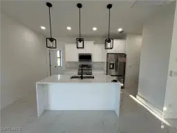 Picture of 1120 NE 19Th Ter, Cape Coral, FL 33909