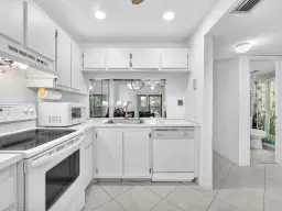 Picture of 10405 Sunrise Lakes Blvd 304, Sunrise, FL 33322