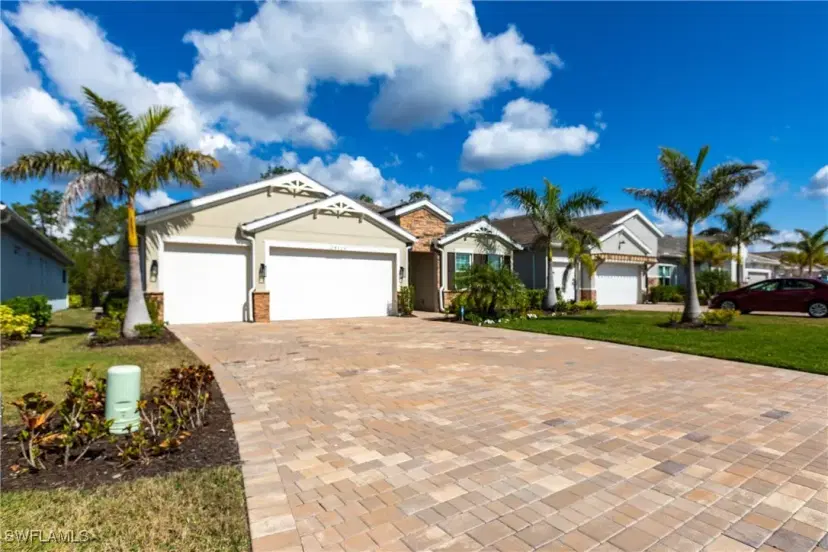 Picture of 28125 Captiva Shell Loop, Bonita Springs FL 34135