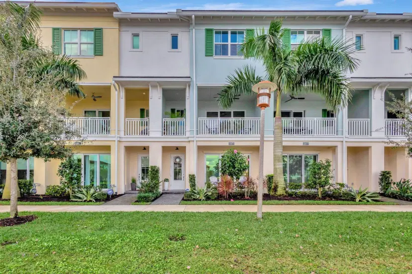 Picture of 12673 Machiavelli Way, Palm Beach Gardens FL 33418