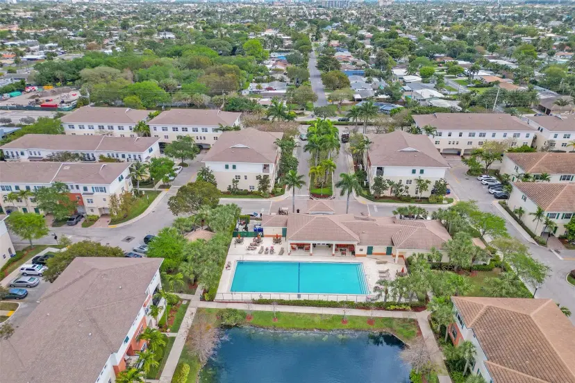 Picture of 614 SW 2Nd Ter 614, Pompano Beach FL 33060