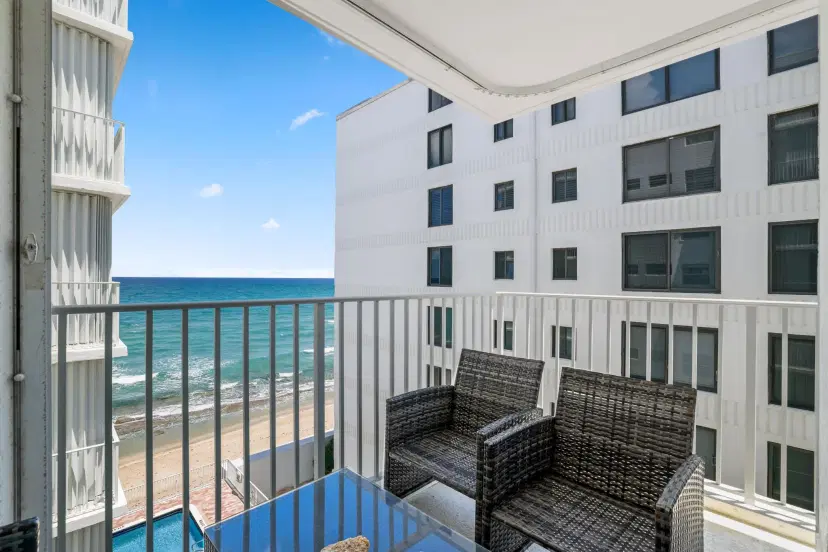 Picture of 3580 S Ocean 6D Boulevard 6D, South Palm Beach FL 33480
