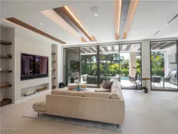 Picture of 590 6Th Ave N, Naples, FL 34102