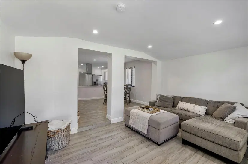 Picture of 342 SW 22Nd St, Fort Lauderdale FL 33315