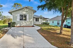 Picture of 26251 Coventry Ln, Bonita Springs, FL 34135