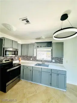 Picture of 5369 Gilchrist St, Naples, FL 34113