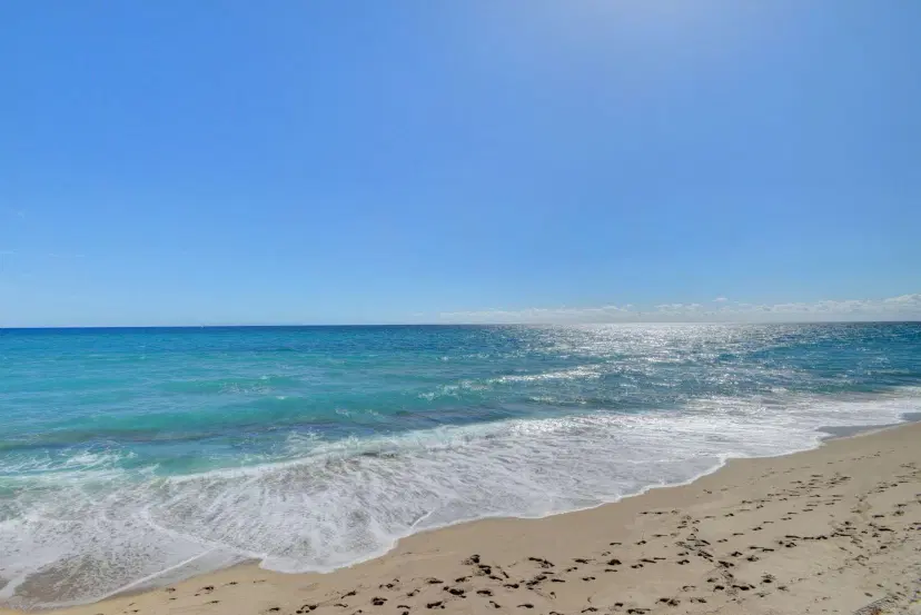 Picture of 5080 N Ocean Drive 20C, Riviera Beach FL 33404