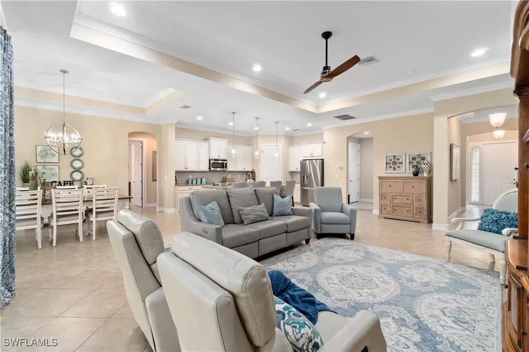 Picture of 10191 Avonleigh Dr, Bonita Springs, FL 34135