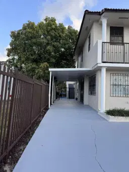 Picture of 760 SE 5Th Pl, Hialeah, FL 33010