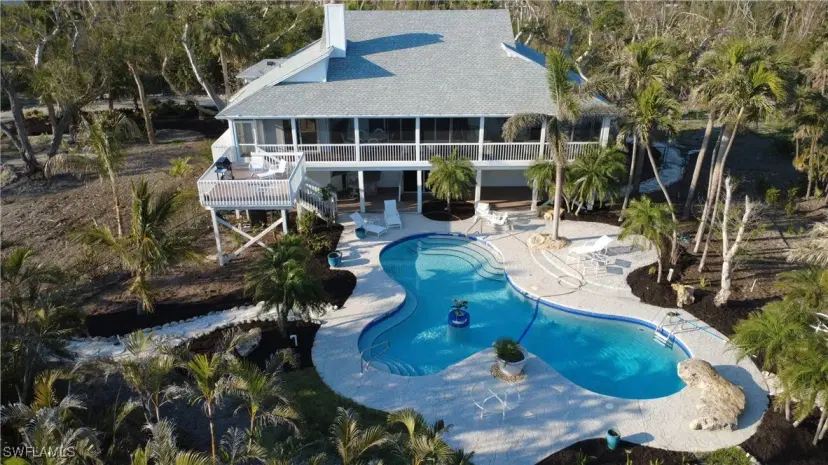 Picture of 3000 Turtle Gait Ln, Sanibel FL 33957