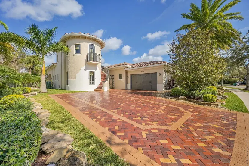 Picture of 6930 Long Leaf Drive, Parkland FL 33076