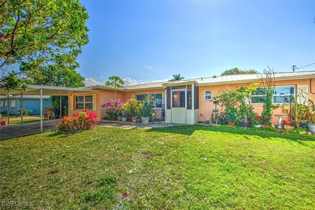Picture of 68 Cardinal Dr, North Fort Myers, FL 33917