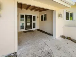 Picture of 1348 Woodmere Ln, Fort Myers, FL 33919
