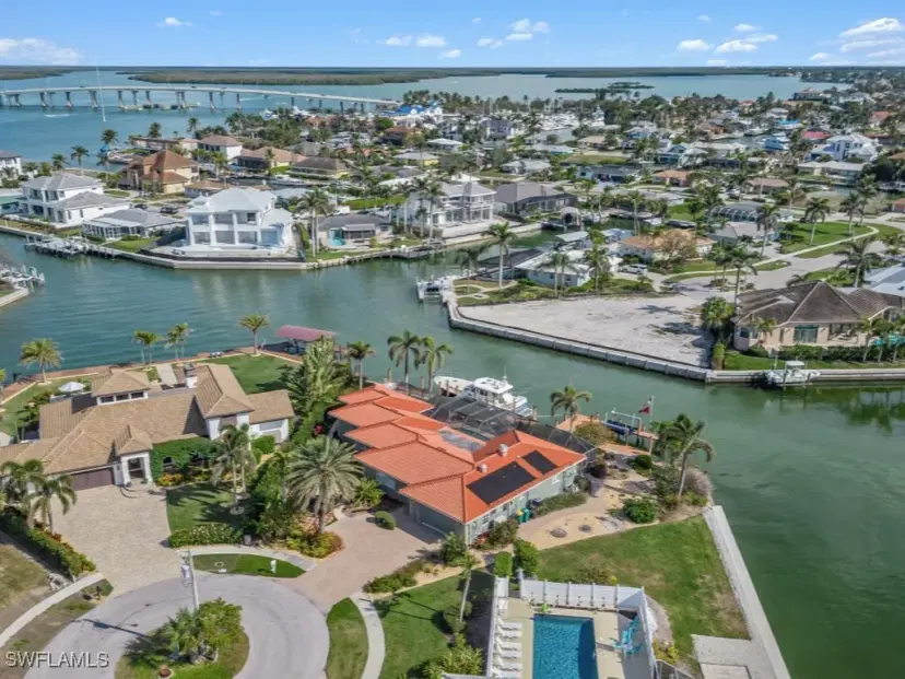 Picture of 916 Sundrop Ct, Marco Island FL 34145