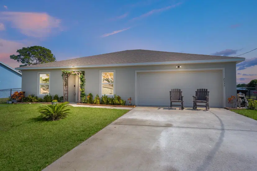 Picture of 2537 SE Richmond Street, Port St Lucie FL 34952