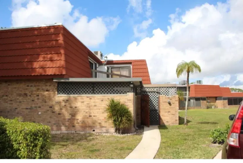 Picture of 4628 Suburban Pines Drive, Lake Worth FL 33463