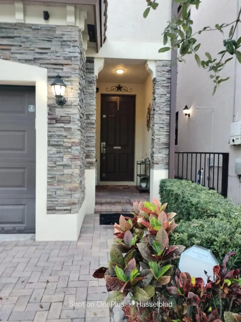 Picture of 5607 NW 50 Terrace, Tamarac FL 33319