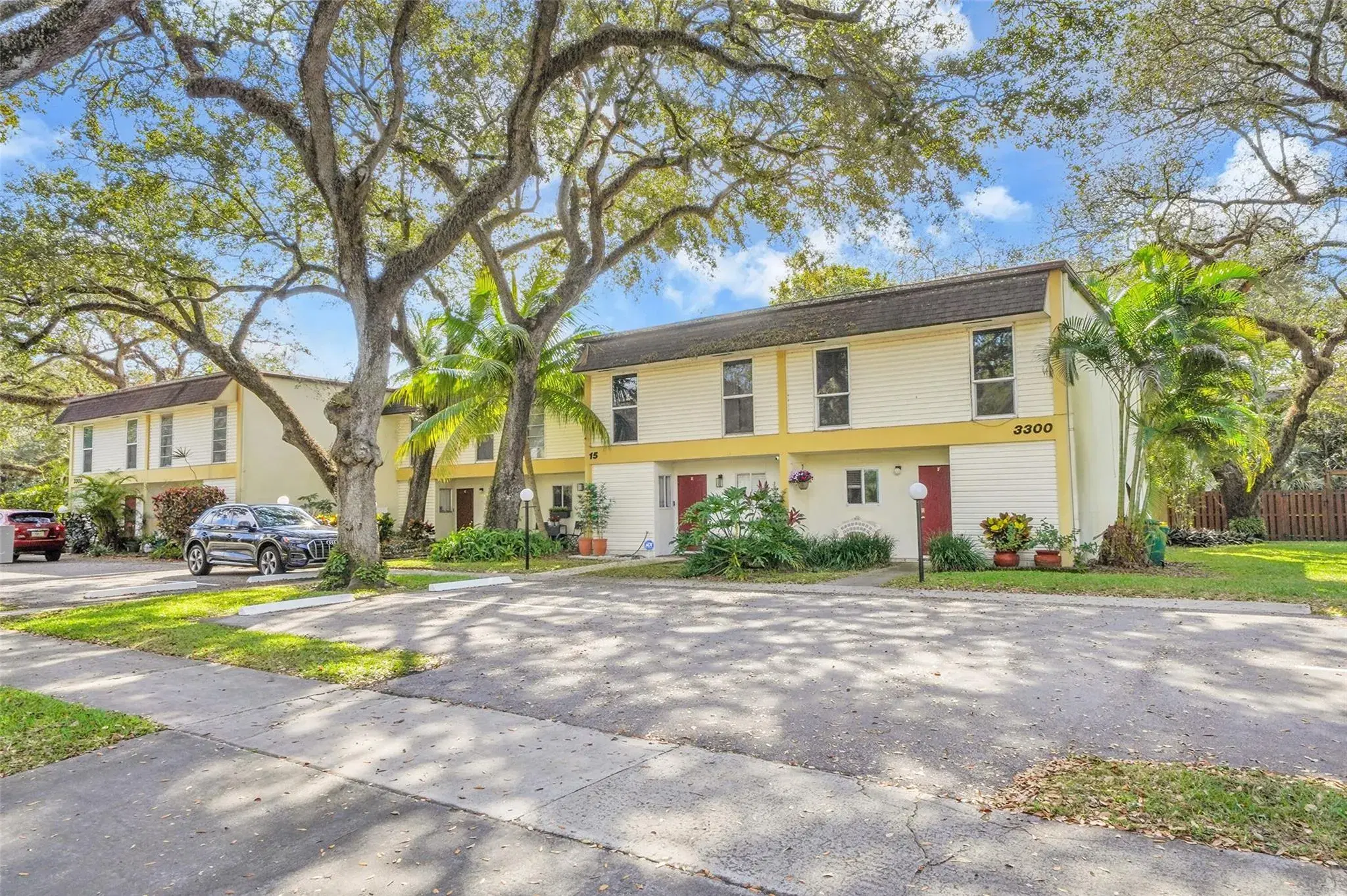 Picture of 3300 Atlanta St 15F, Hollywood, FL 33021