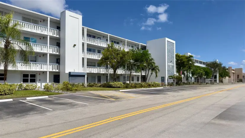 Picture of 1038 Harwood D, Deerfield Beach FL 33442