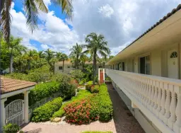 Picture of 950 7Th Ave S 23, Naples, FL 34102