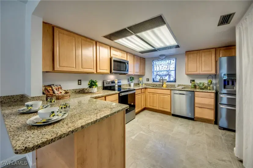 Picture of 15350 Moonraker Ct 304, North Fort Myers FL 33917