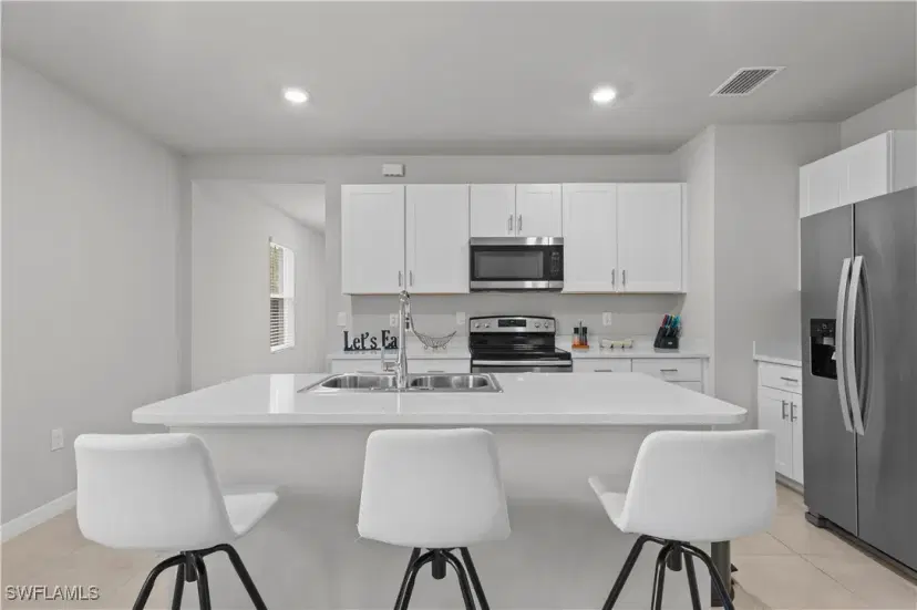 Picture of 4320 Little Hickory Rd, Bonita Springs FL 34134