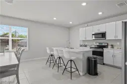 Picture of 4320 Little Hickory Rd, Bonita Springs, FL 34134