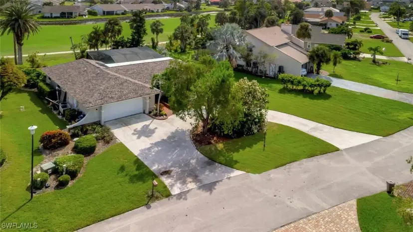 Picture of 16850 Fox Den, Fort Myers FL 33908