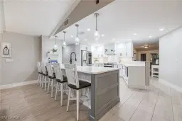 Picture of 15630 Roberts Ln, Fort Myers, FL 33908