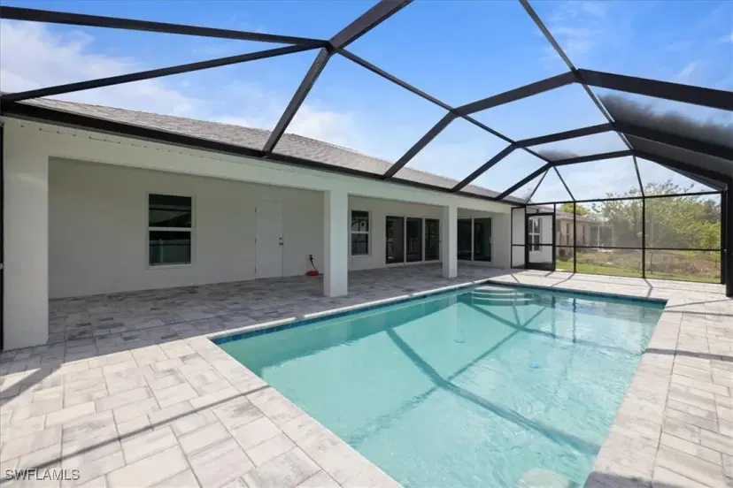 Picture of 1902 NW 19Th Pl, Cape Coral FL 33993