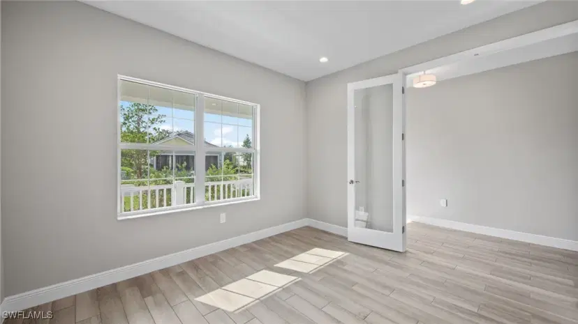Picture of 3083 Heritage Pines Dr, Fort Myers FL 33905