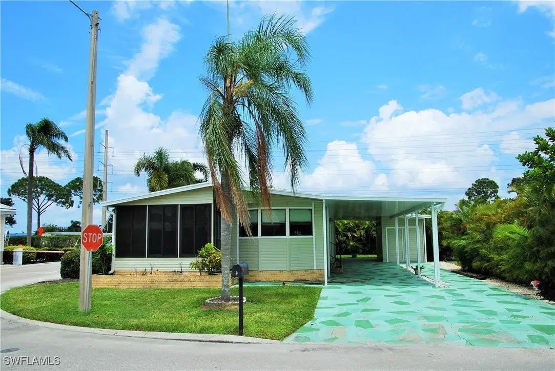 Picture of 1 Nicklaus Blvd, North Fort Myers, FL 33903