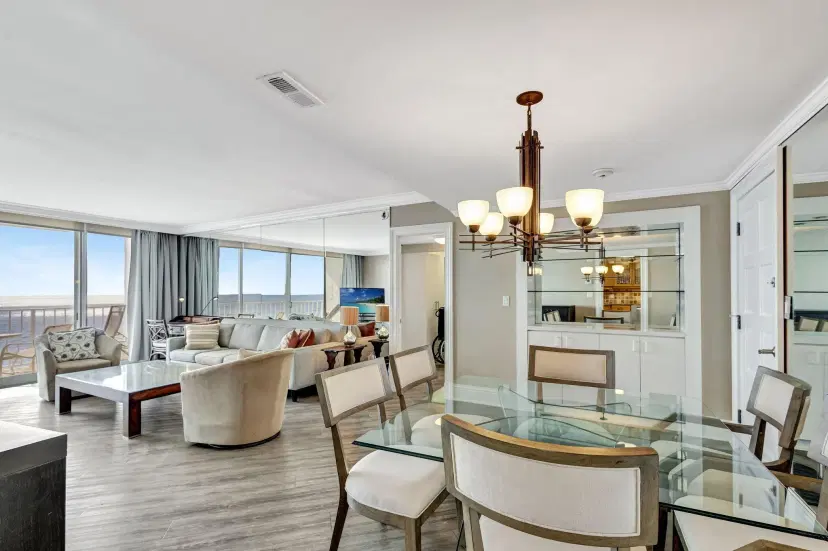 Picture of 2774 S Ocean Boulevard 802, Palm Beach FL 33480