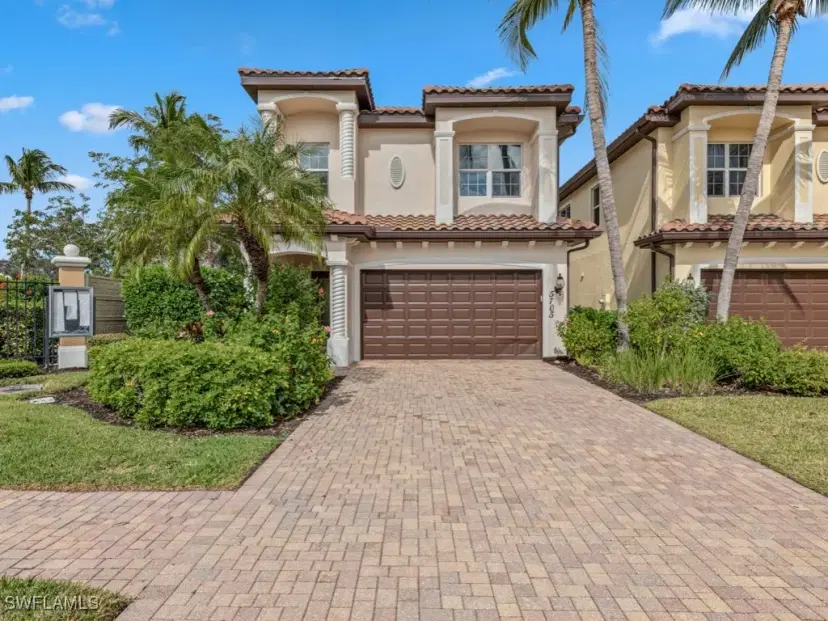 Picture of 5705 Mango Cir, Naples FL 34110