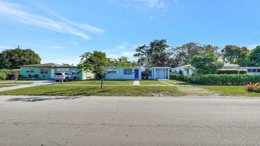 Picture of 1280 NE 162Nd St, North Miami Beach FL 33162