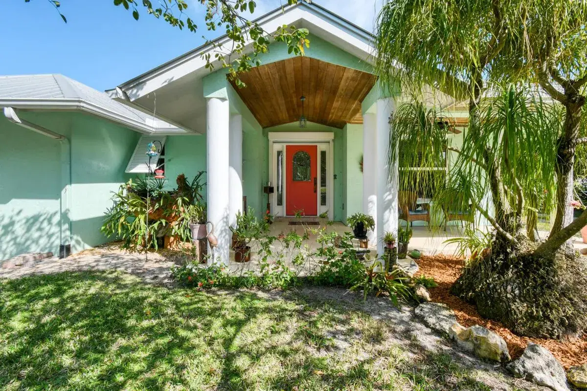 Picture of 12090 SE Vesta Avenue, Hobe Sound, FL 33455