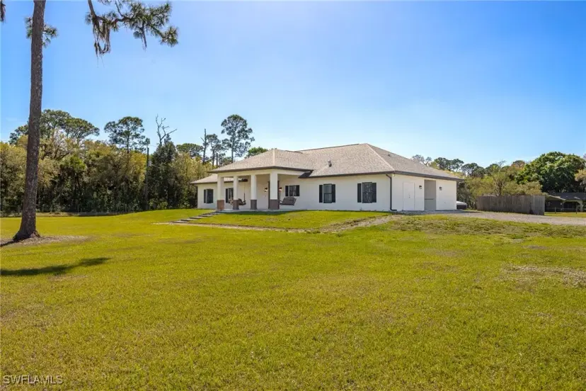 Picture of 5535 County Road 78, Labelle FL 33935