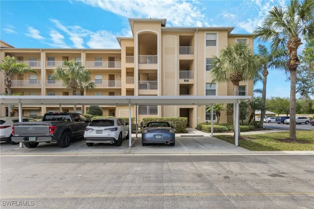 Picture of 8550 Kingbird Loop 620, Estero, FL 33967