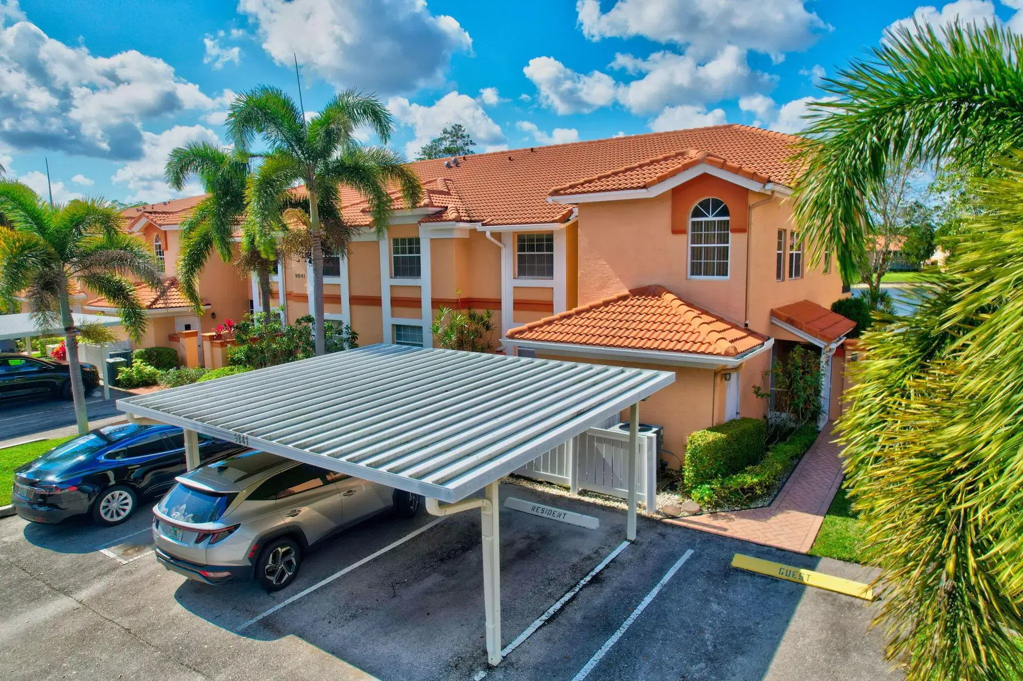 Picture of 9841 Seacrest Circle 202, Boynton Beach, FL 33437