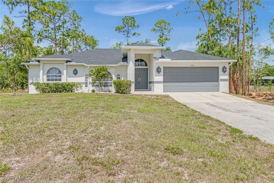 Picture of 4367 18Th St Ne, Naples, FL 34120