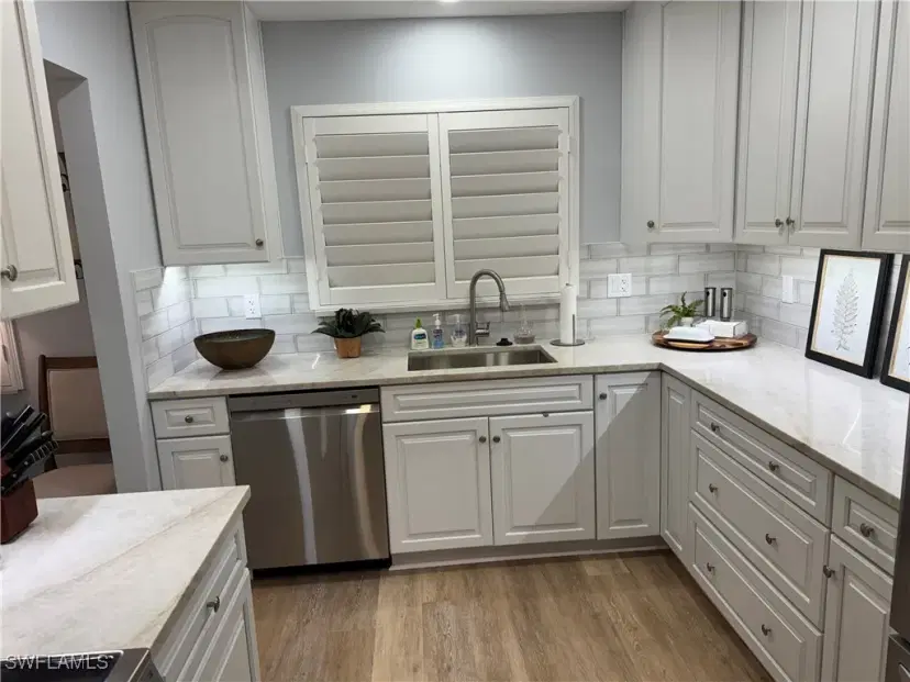 Picture of 4160 Crayton Rd A1, Naples FL 34103