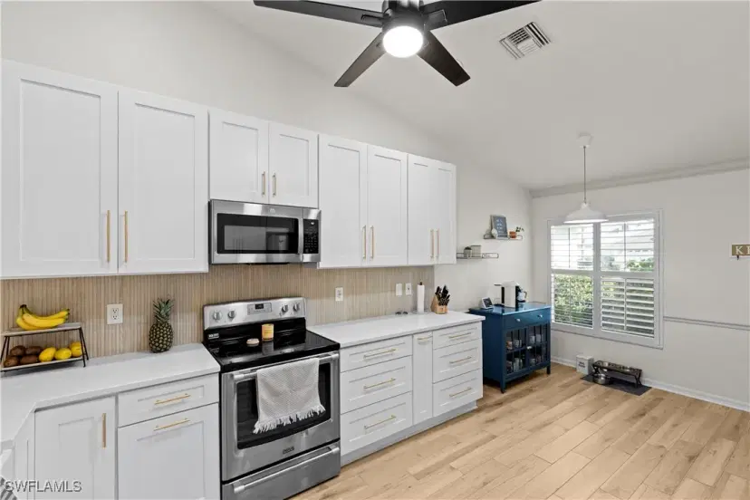 Picture of 8330 Ibis Cove Cir B242, Naples FL 34119